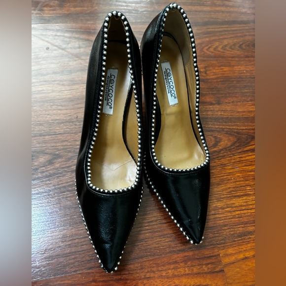 **SOLD** Black Heels with Silver Chain Trim - Picture 3 of 5